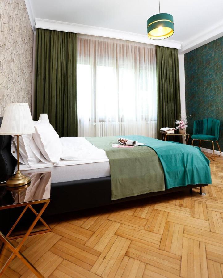 Grand Phillip Cismigiu Park Downtown Bucharest Apartment Luaran gambar