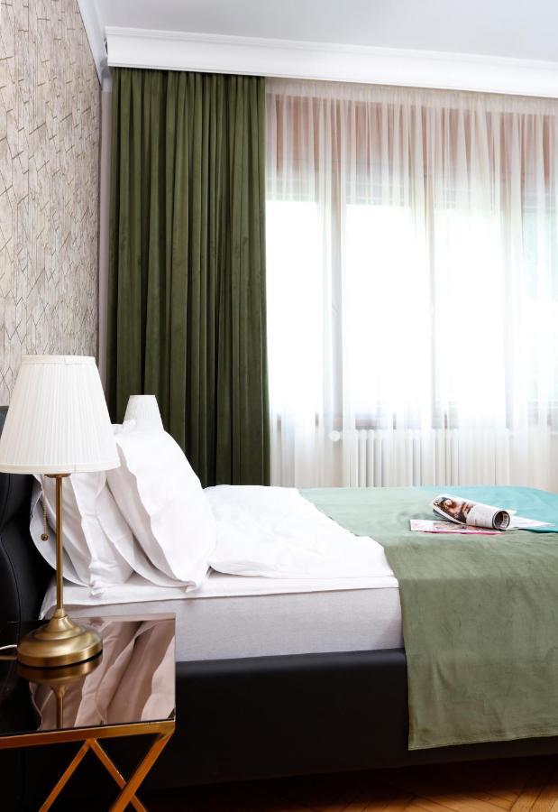 Grand Phillip Cismigiu Park Downtown Bucharest Apartment Luaran gambar