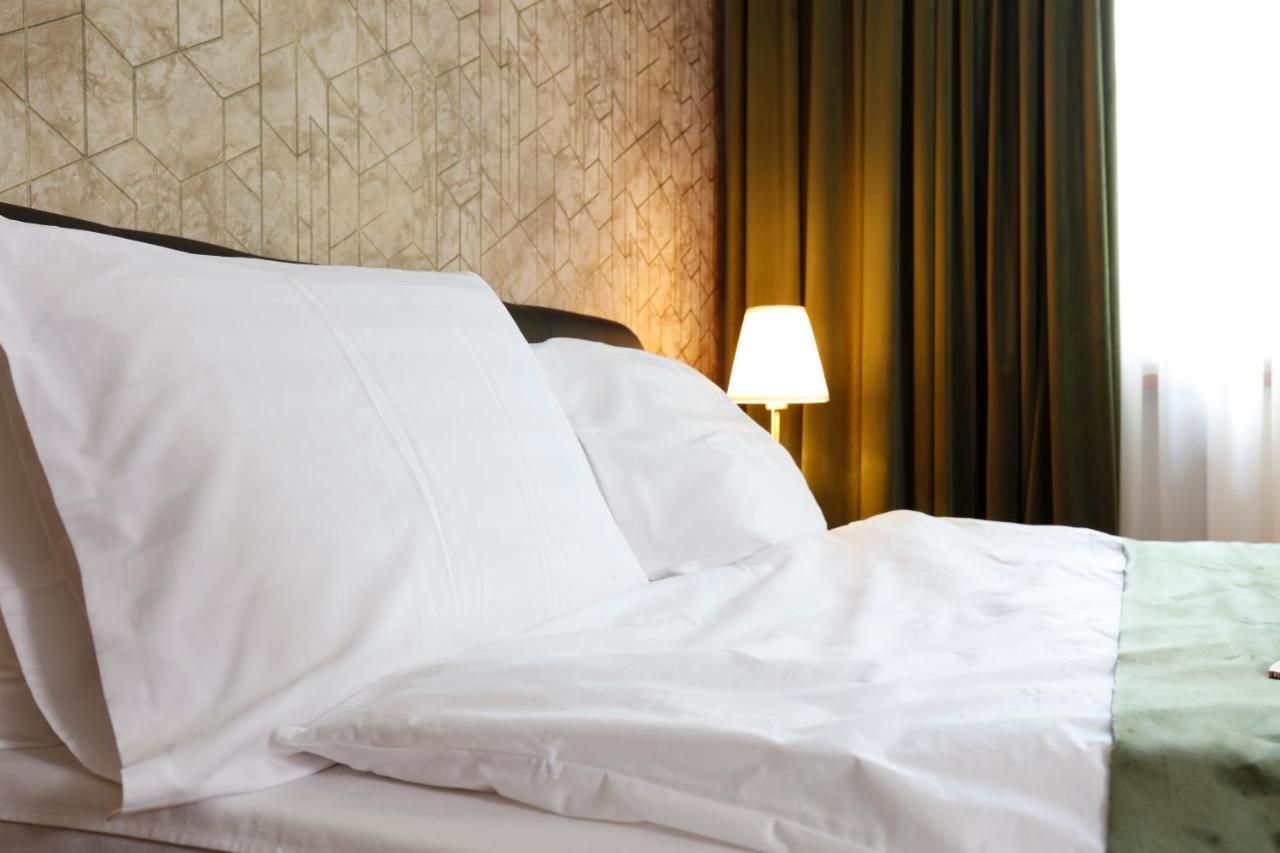 Grand Phillip Cismigiu Park Downtown Bucharest Apartment Luaran gambar
