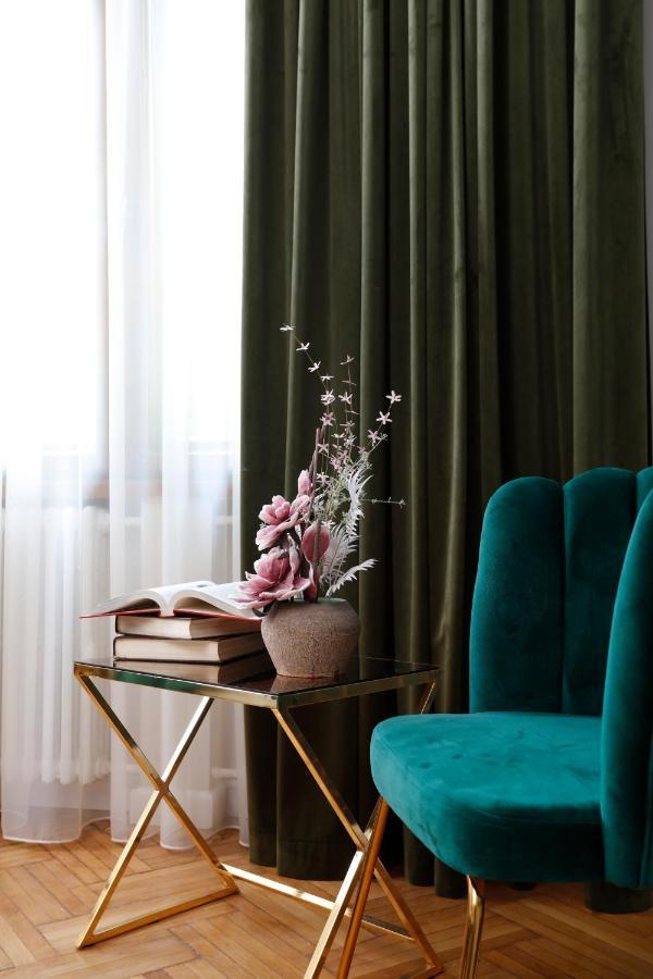 Grand Phillip Cismigiu Park Downtown Bucharest Apartment Luaran gambar