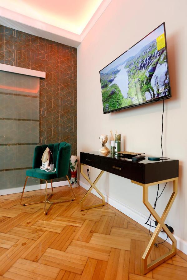 Grand Phillip Cismigiu Park Downtown Bucharest Apartment Luaran gambar