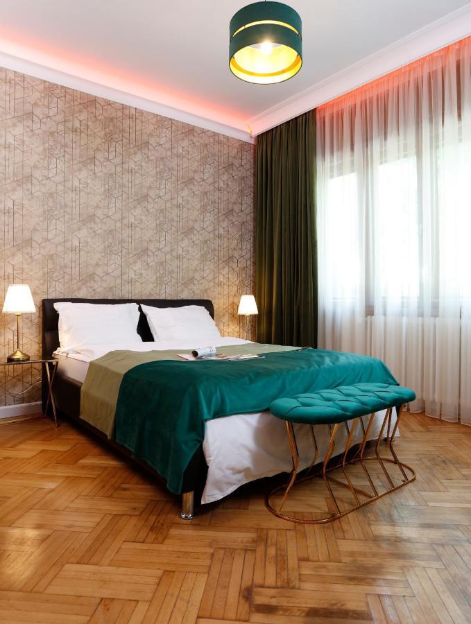 Grand Phillip Cismigiu Park Downtown Bucharest Apartment Luaran gambar