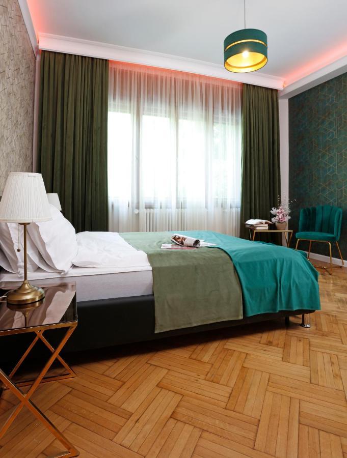Grand Phillip Cismigiu Park Downtown Bucharest Apartment Luaran gambar